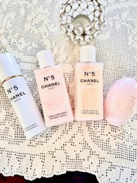 CHANEL N°5 The Shower Gel - Reviews
