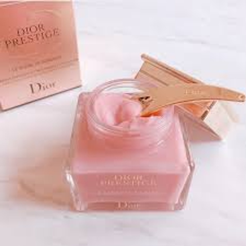 【ワケアリ】Dior Prestige LE SUCRE DE GOMMAGE Dior Prestige Le Sucre de Gommage: Exceptional Face Scrub | DIOR