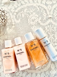 CHANEL · N° 5 The Gold Body Oil & Coco Mademoiselle Pearly Body