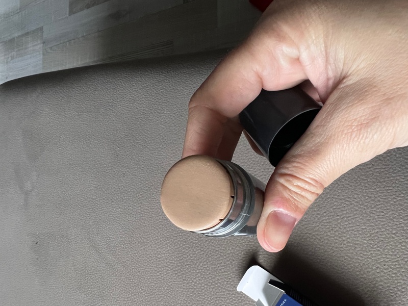 Kryolan TV Paint Stick Foundation FS 61 Review